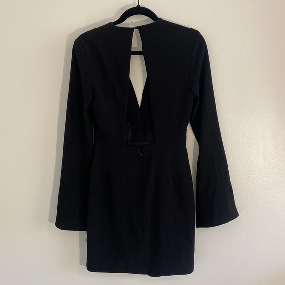 Bec & Bridge Black Mini Dress with VNeck Bell Sleeve and Open Back size 4 - Picture 7 of 10
